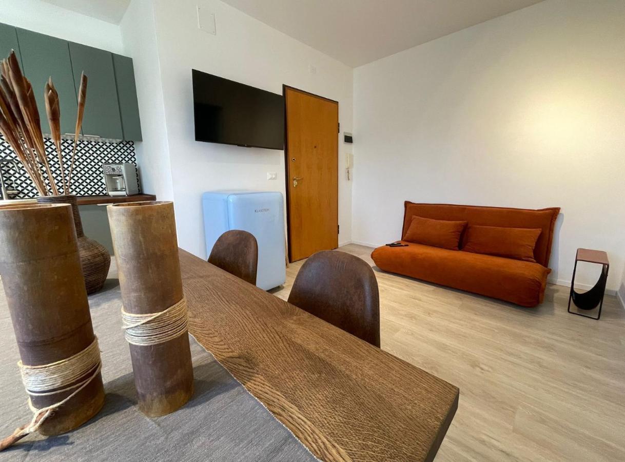 A Casa Di Ada 127 Apartment Pescara Bagian luar foto